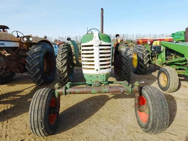 Image of Oliver Super 77 equipment image 3