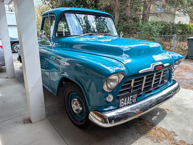 Image of Chevrolet 3200 equipment image 2