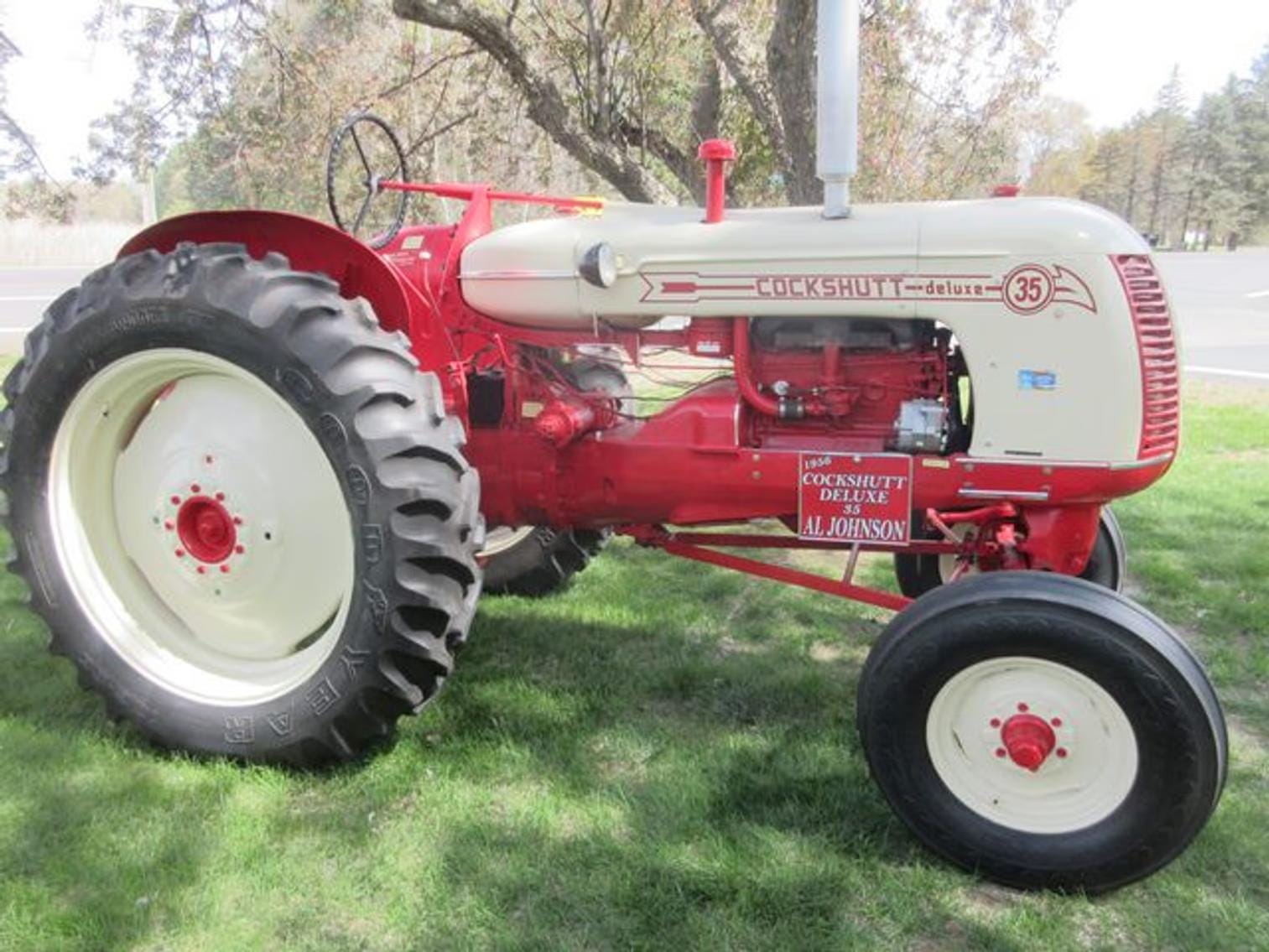 1956 Cockshutt 35 Equipment Image0