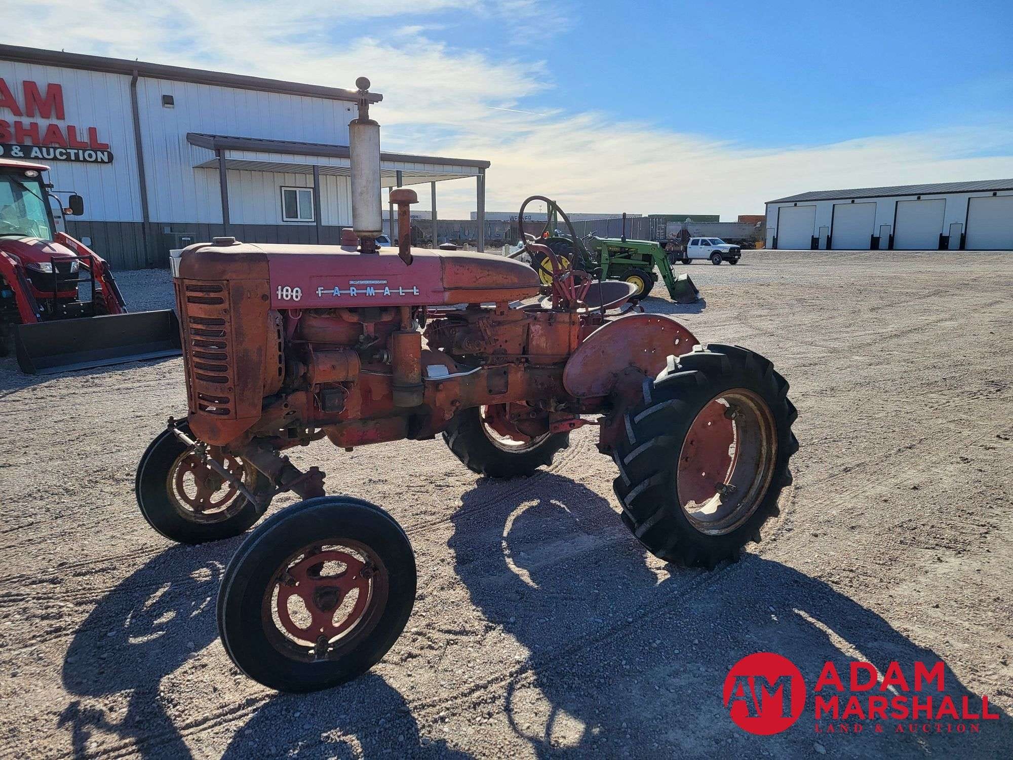 1956 Farmall 100 Equipment Image0