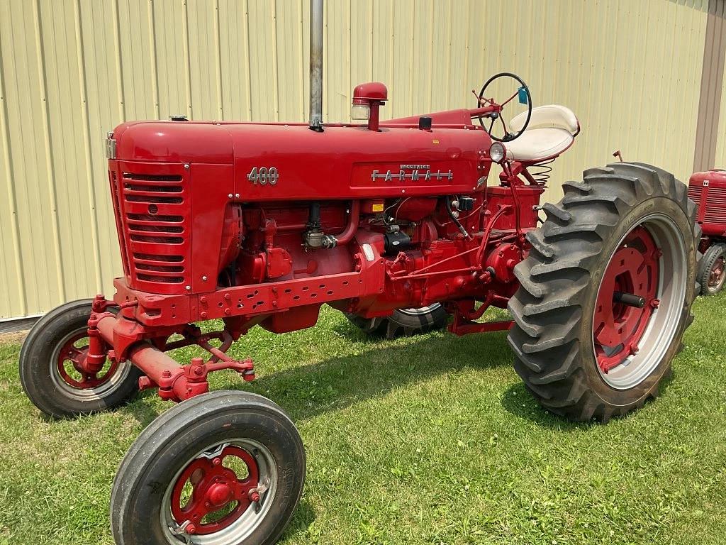 Image of Farmall 400 Primary image