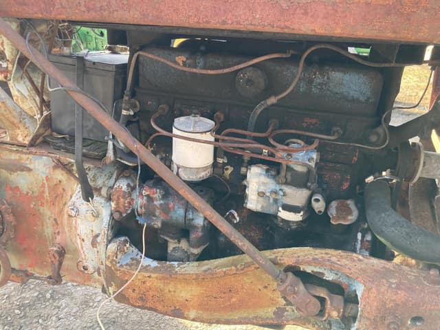 Image of Ford 541 equipment image 3