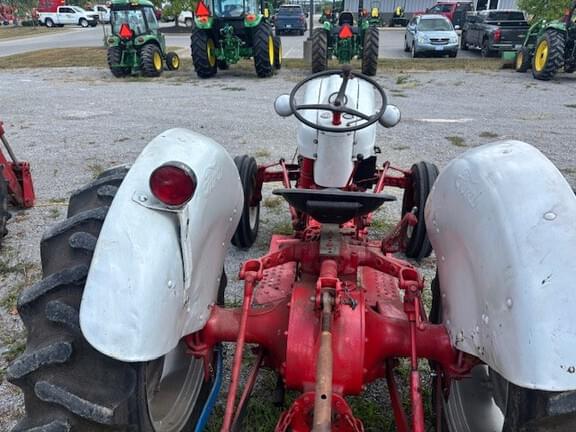 Image of Ford 640 equipment image 3