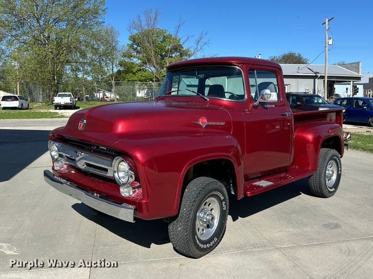 Image of Ford F-100 Primary image