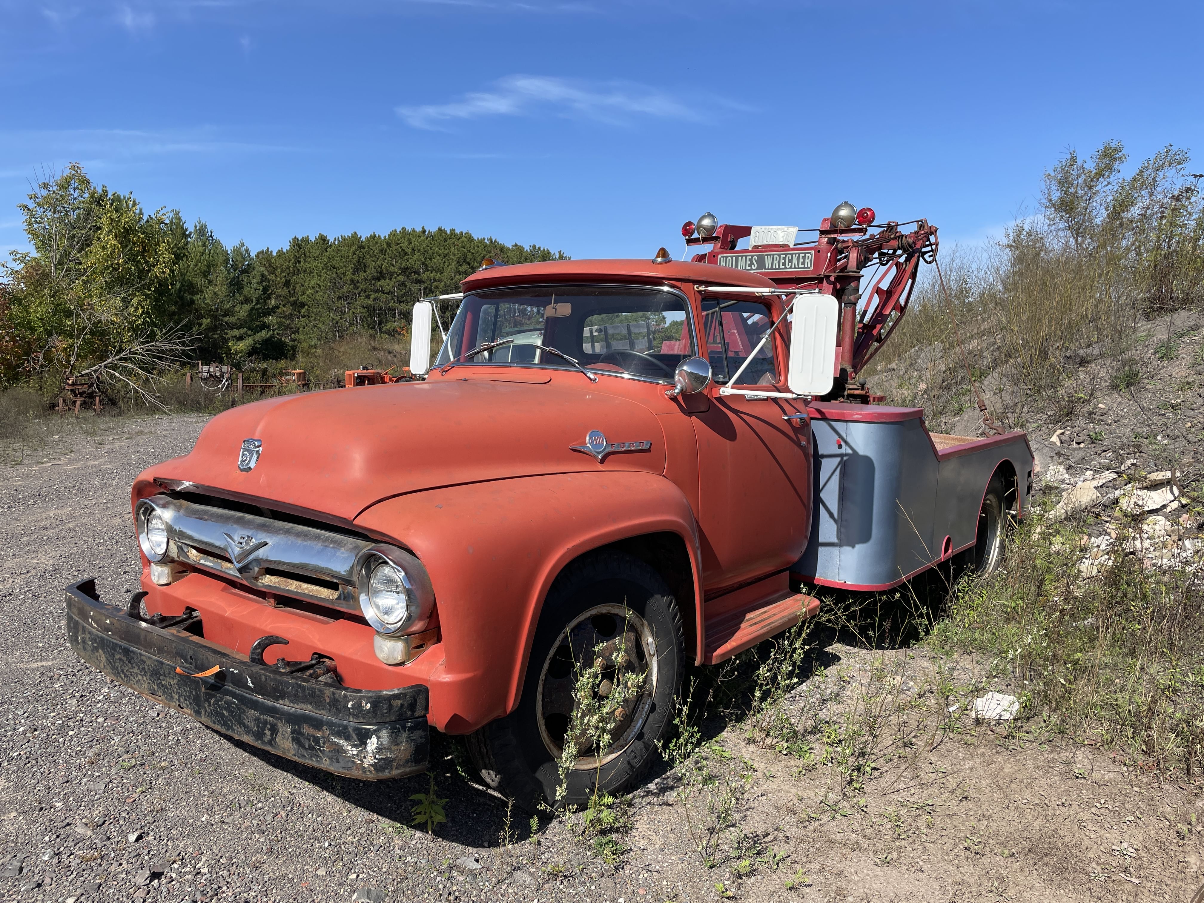 1956 Ford F-600 Equipment Image0