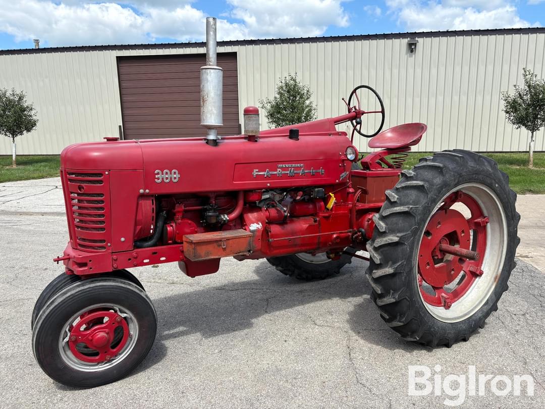 Image of International Harvester 300 Primary image