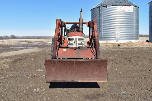 Image of Farmall 400 equipment image 4