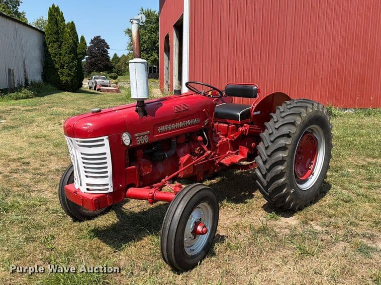 Image of International Harvester 300 Primary image