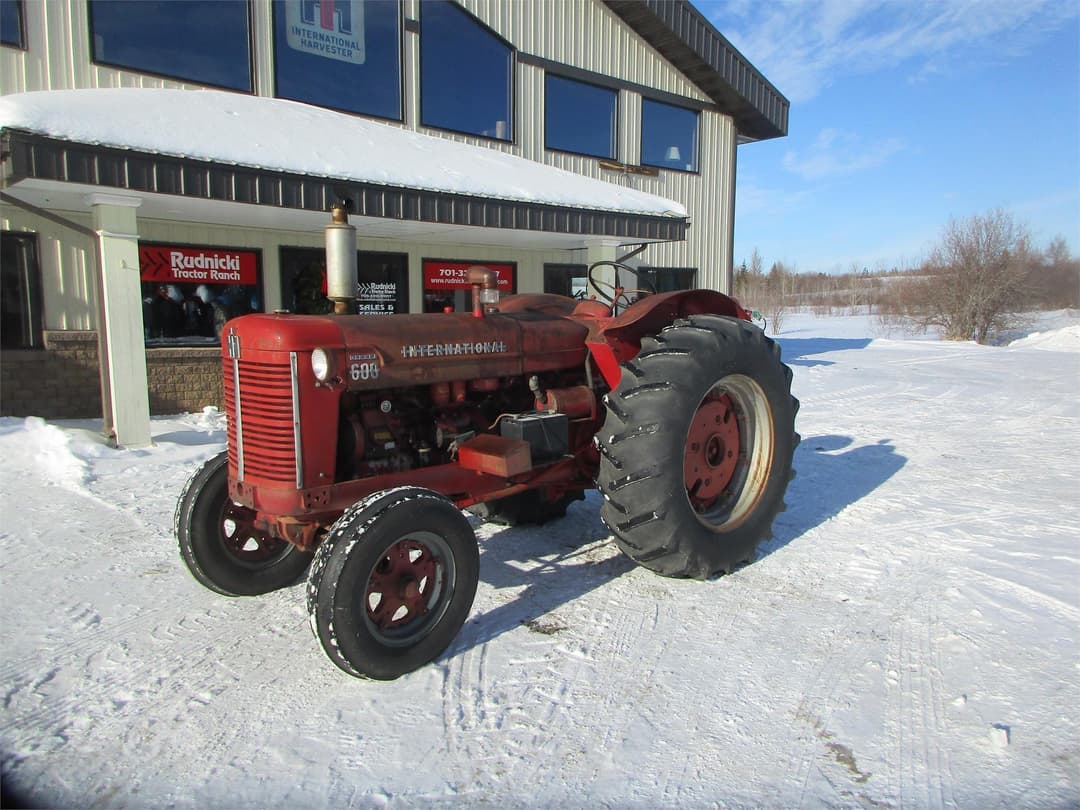 Image of International Harvester 600 Primary image