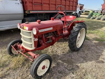 Main image International Harvester Cub Lo-Boy