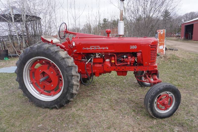 1956 International Harvester 300 Equipment Image0