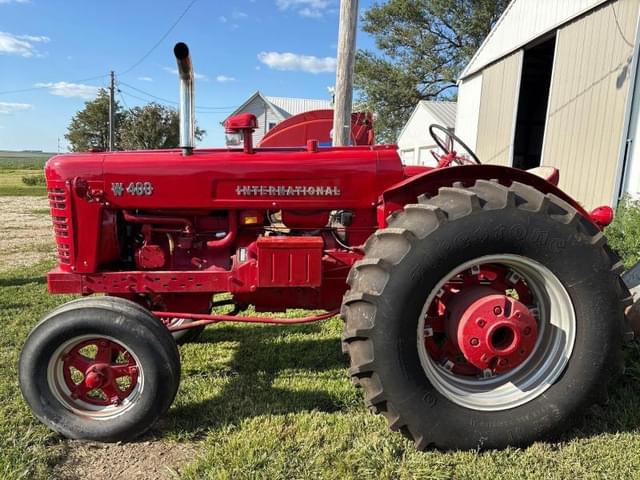 Image of International Harvester W-400 equipment image 1