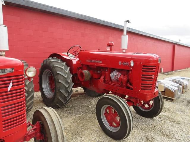 Image of International Harvester W-400 equipment image 2