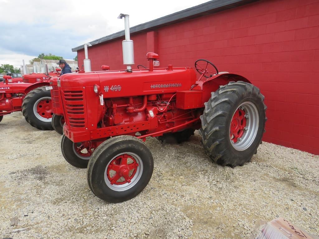 Image of International Harvester W-400 Primary image