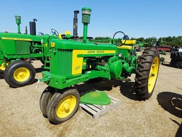 Main image John Deere 520