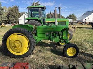 1956 John Deere 420 Image