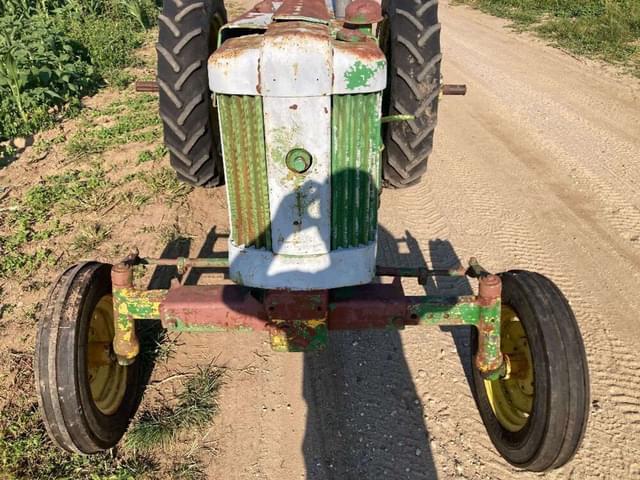 Image of John Deere 420 equipment image 4