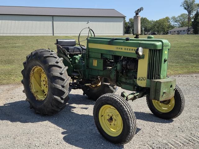 Image of John Deere 420 equipment image 2