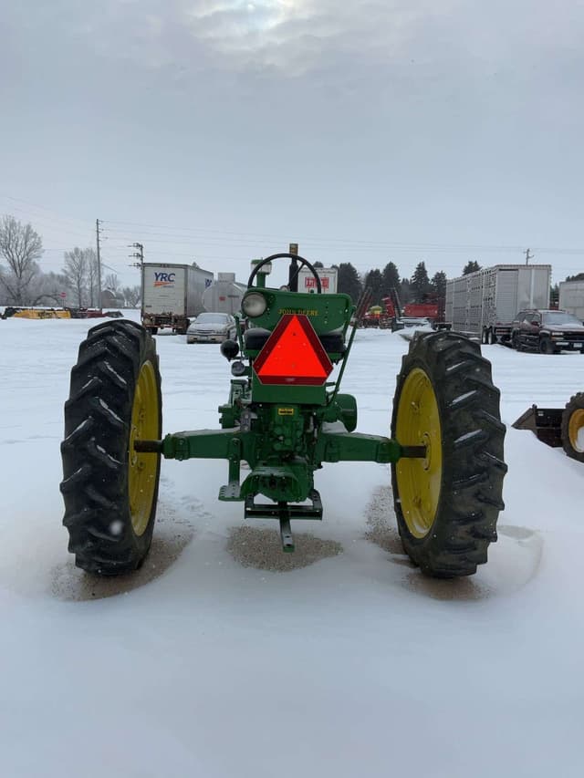 Image of John Deere 50 equipment image 4