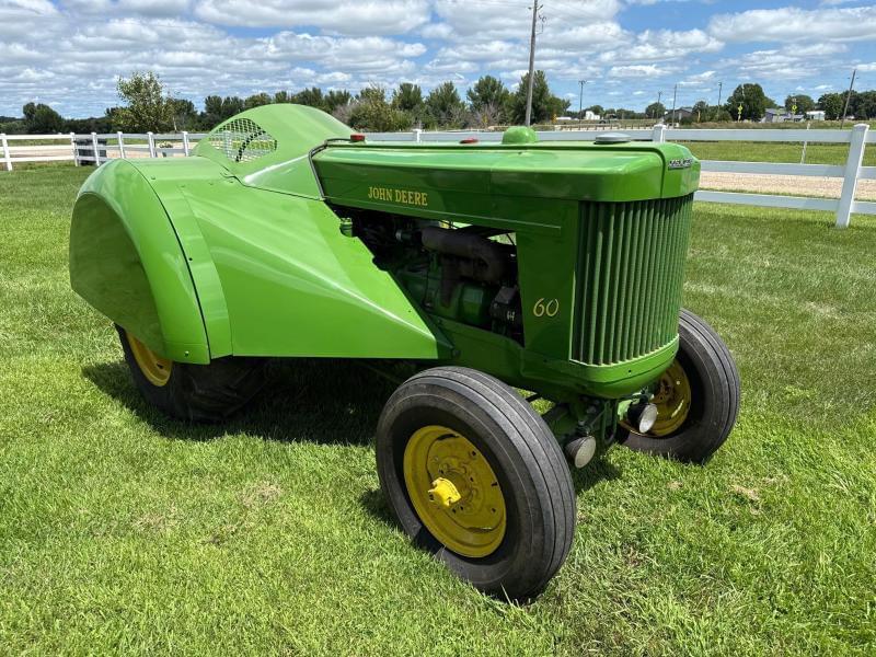 Image of John Deere 60 Primary image