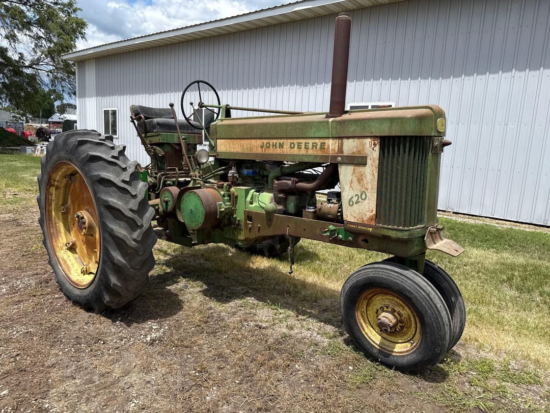 Image of John Deere 620 Primary image