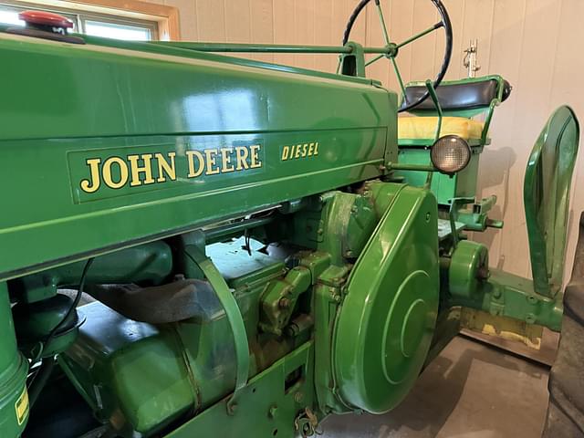Image of John Deere 70 equipment image 3