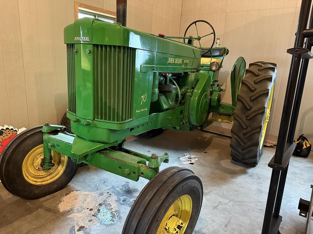 Image of John Deere 70 Primary image