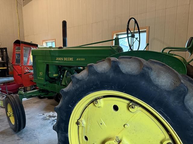 Image of John Deere 70 equipment image 4