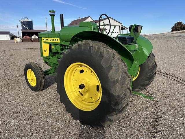 Image of John Deere 720 equipment image 2