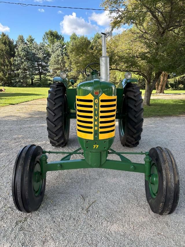 Image of Oliver Super 77 equipment image 1