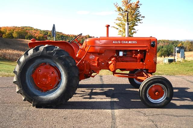 Image of Allis Chalmers D17 equipment image 1
