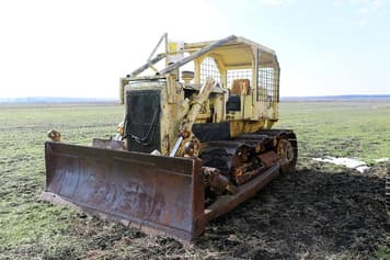 Main image Caterpillar D5