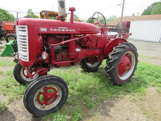 Image of Farmall 100 equipment image 1