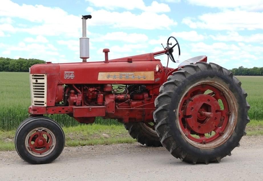 Image of Farmall 350 Primary image