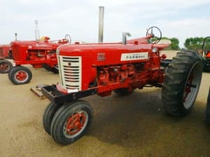 1957 Farmall 350 Image