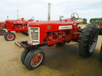 Main image Farmall 350