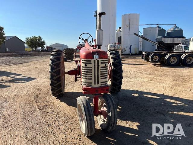 Image of Farmall 350 equipment image 2