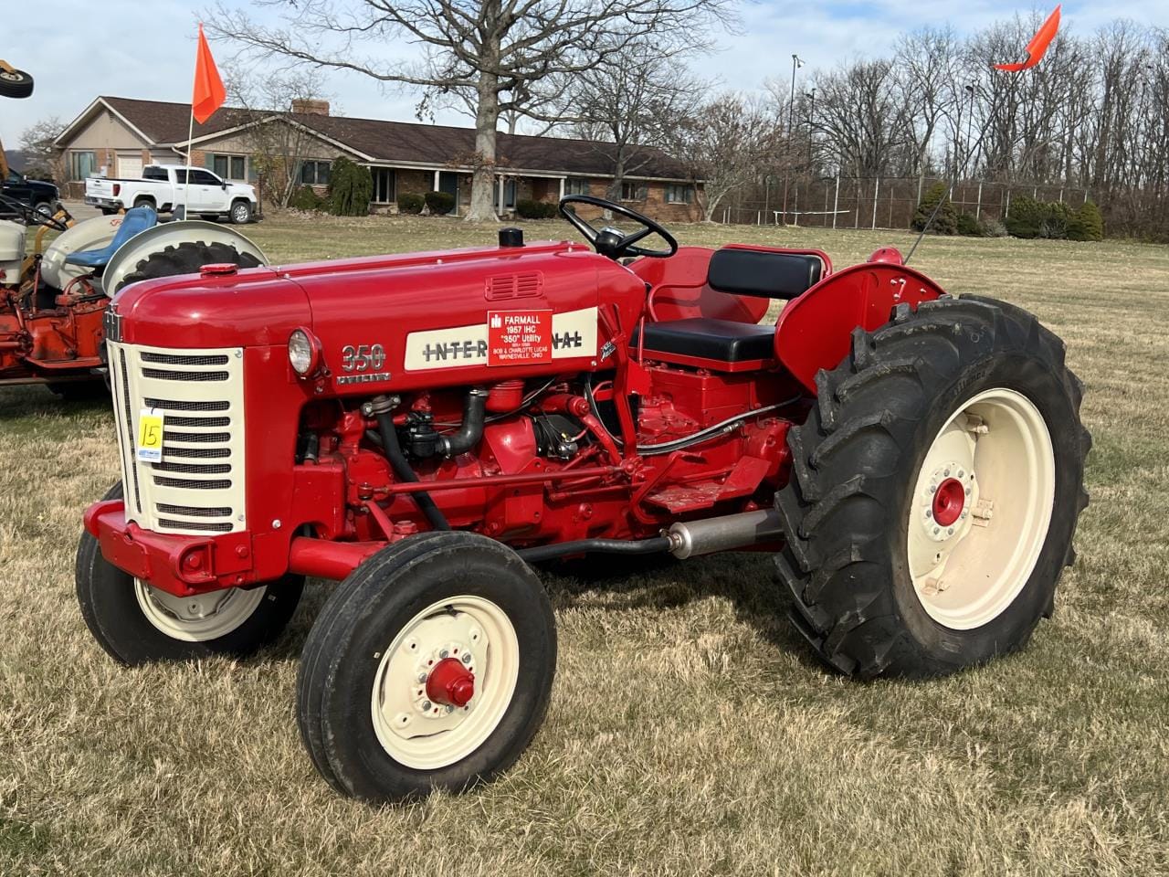 Main image Farmall 350