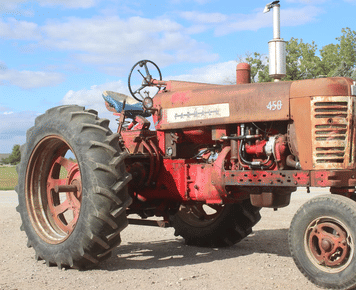 Main image Farmall 450