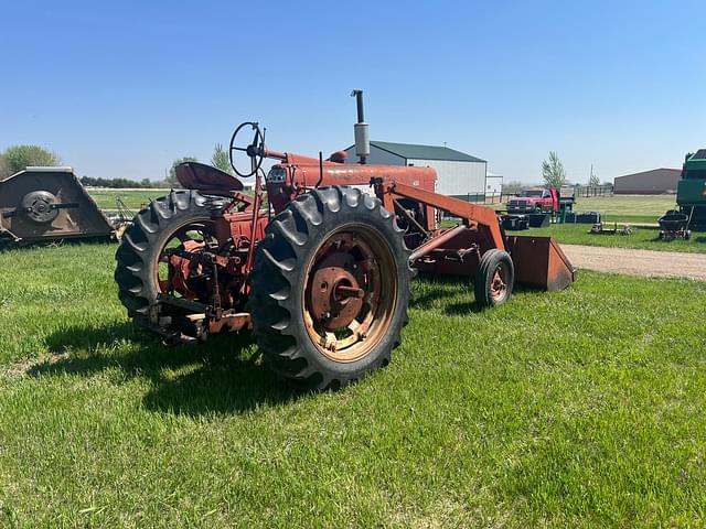 Image of Farmall 450 equipment image 3
