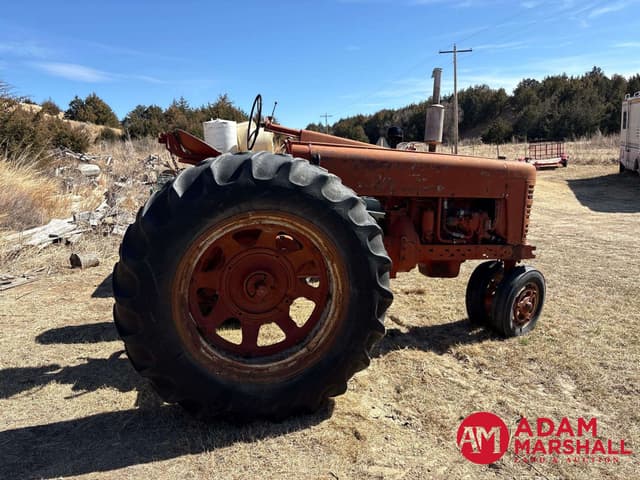 Image of Farmall 450 equipment image 3