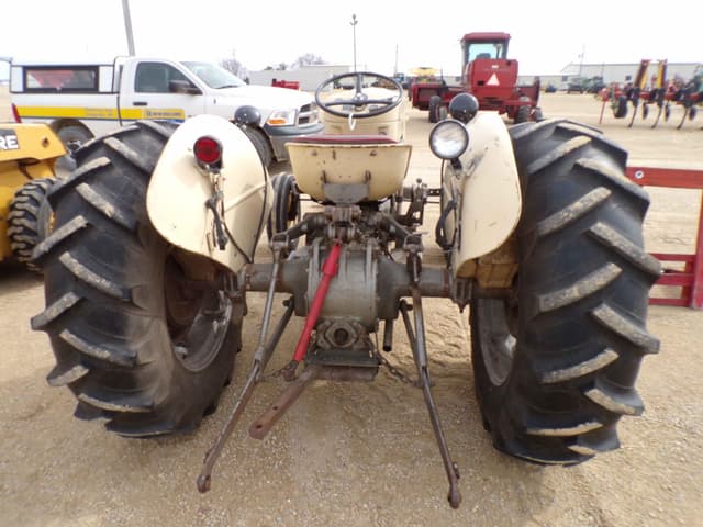 Image of Massey Ferguson F40 equipment image 4