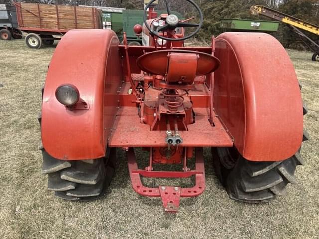 Image of International Harvester W-450 equipment image 4