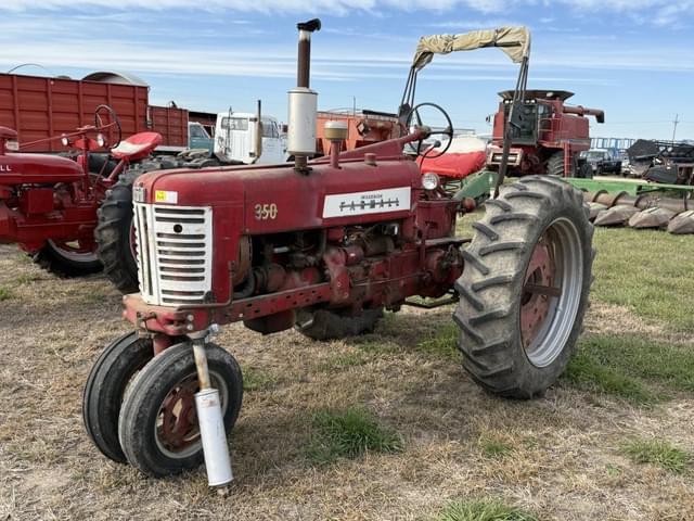 Image of International Harvester 350 equipment image 1