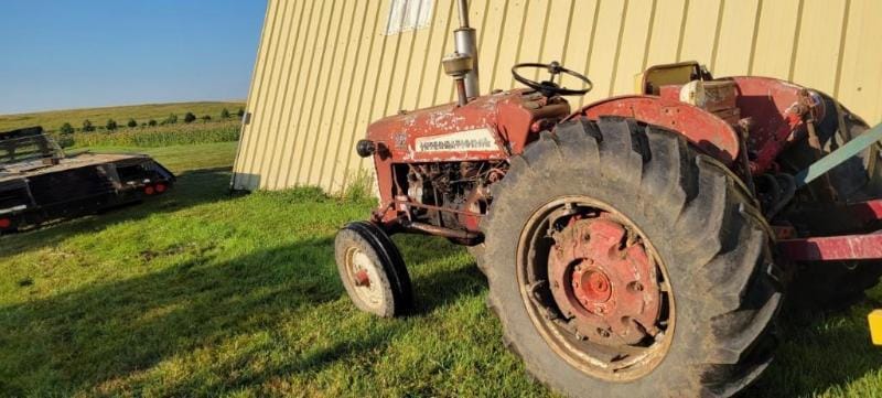 Main image International Harvester 350