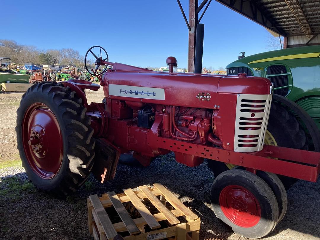 Image of Farmall 450 Primary image