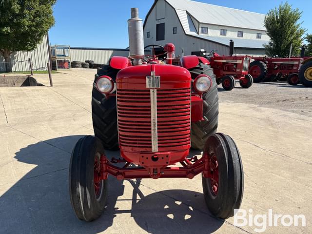 Image of International Harvester 600 equipment image 1