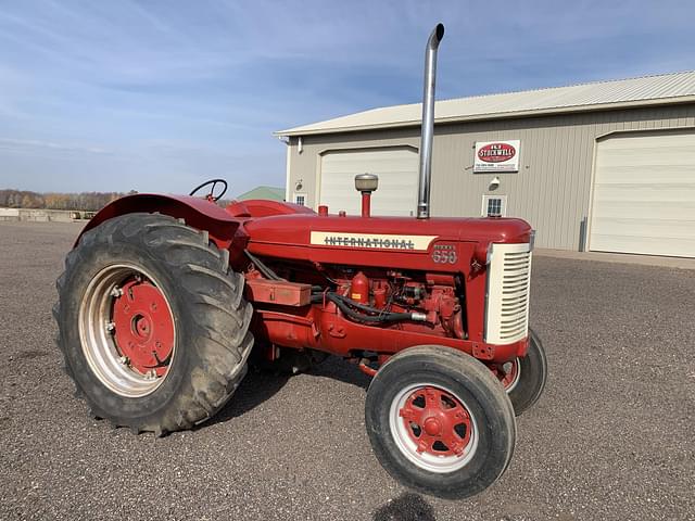 Image of International Harvester 650 equipment image 1