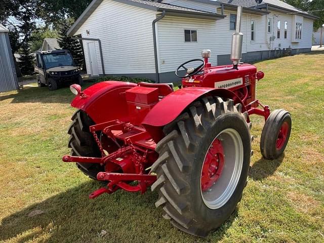 Image of International Harvester 350 equipment image 3