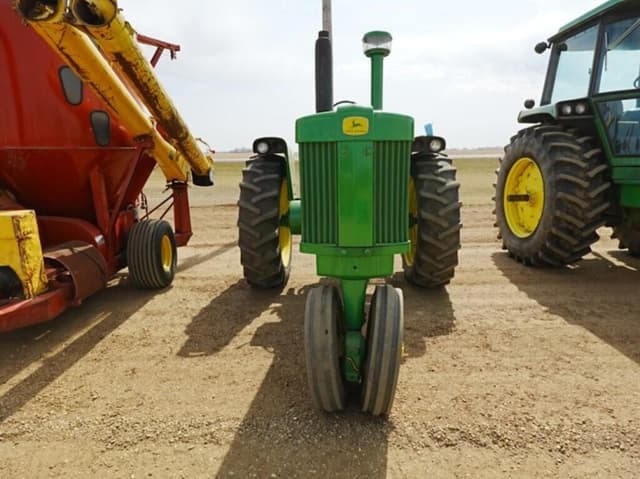 Image of John Deere 720 equipment image 3